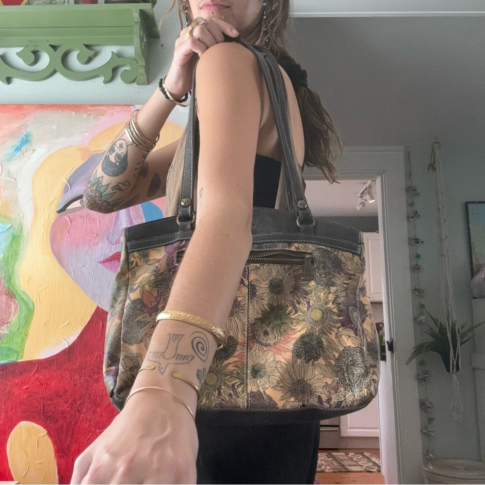 Patricia Nash Floral Heritage Collection Poppy Satchel Bag